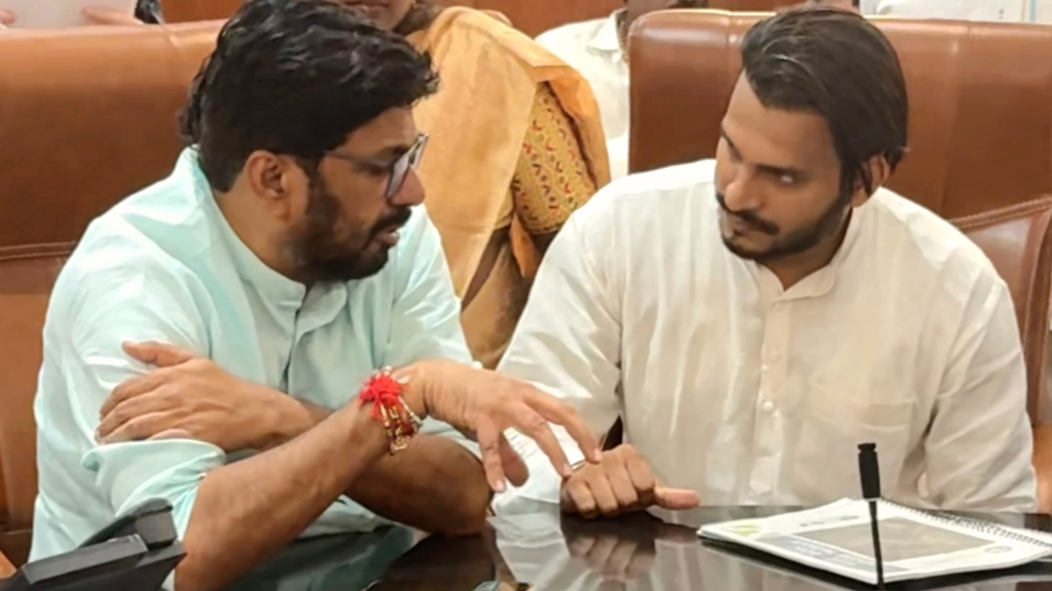 Ramzan Mustak Shaikh Meets MLC Bachchu Kadu at Maharashtra Legislative Council