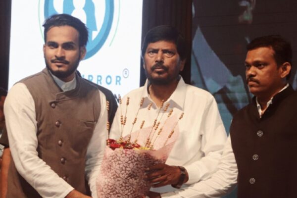 Ramzan Shaikh, through the Hopemirror Foundation, felicitated people within society